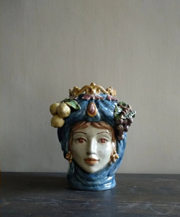 Fruit vase