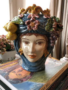 Fruit vase